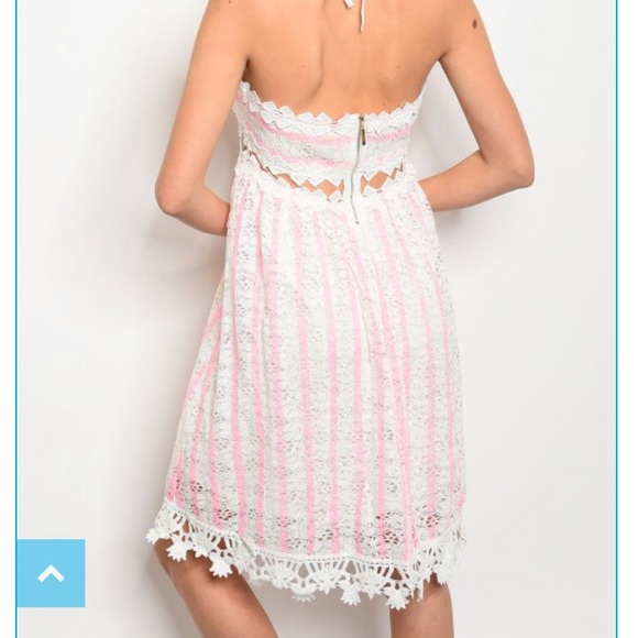 ⚠️only 1 left⚠️ 5 ⭐️ rated cut out dress - Picture 5 of 8